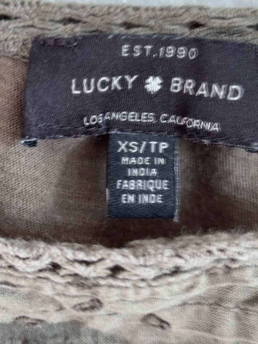 Lucky Brand Charcoal Grey Swiss Dot Smocked Waist Lace Inset Peasant Blouse XS - Picture 6 of 6